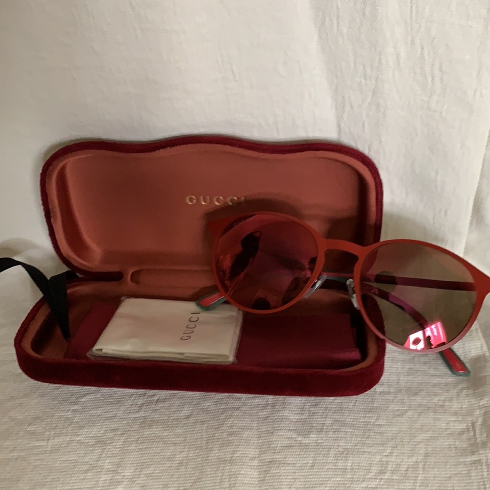 Gucci sunglasses